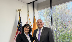 Գլխավոր հյուպատոս Աննա Ավետիսյանի հանդիպումը Գլենդելի քաղաքապետ Արա Նաջարյանի հետ