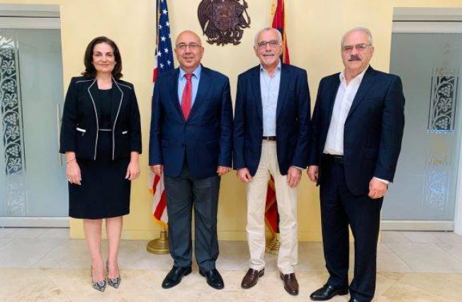 CONSUL GENERAL ARMEN BAIBOURTIAN MET WITH REPRESENTATIVES OF THE ARMENIAN REVOLUTIONARY FEDERATION WESTERN U.S. CENTRAL COMMITTEE